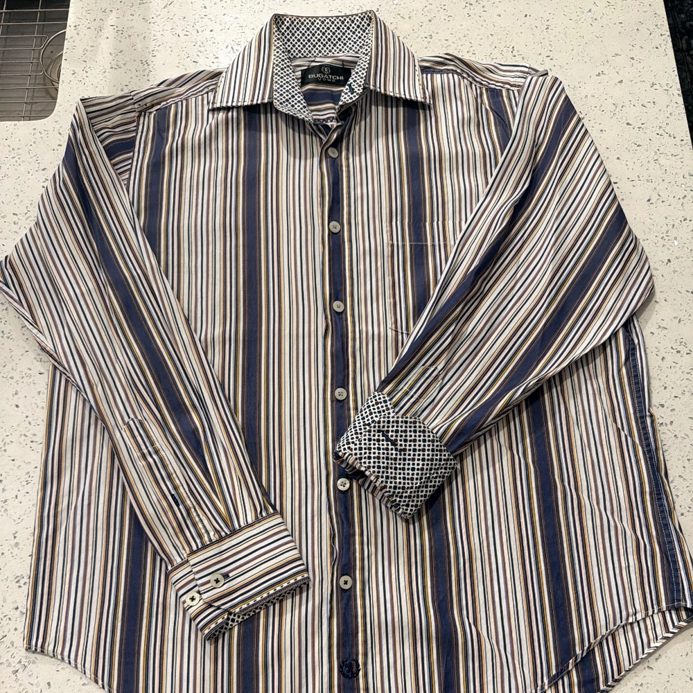 Bugatchi long sleeve button down - image 1